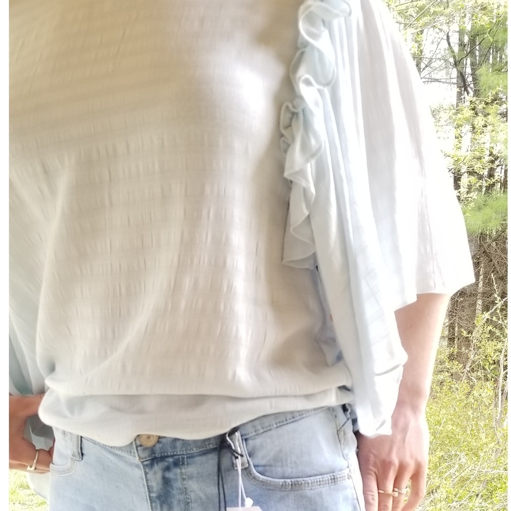 1.State Ruffles Bell Sleeves Top, S, NWT - Picture 5 of 13